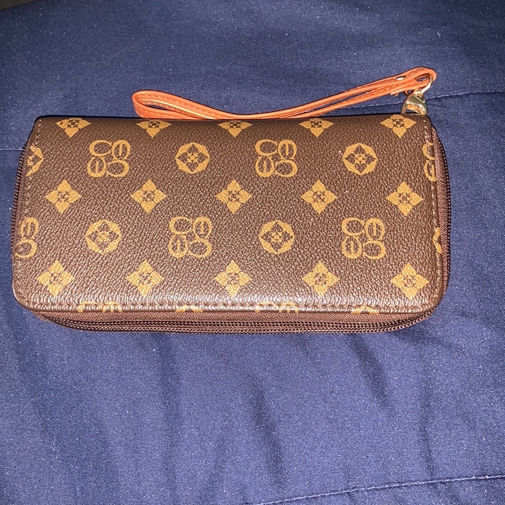 Woman Brown wallet - Picture 4 of 6